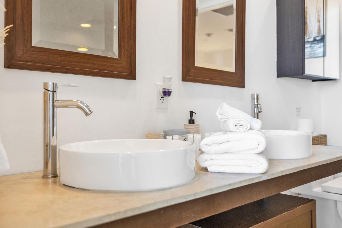 Hébergement de vacances New Listing Promo W 2br Bay View 3 Pools